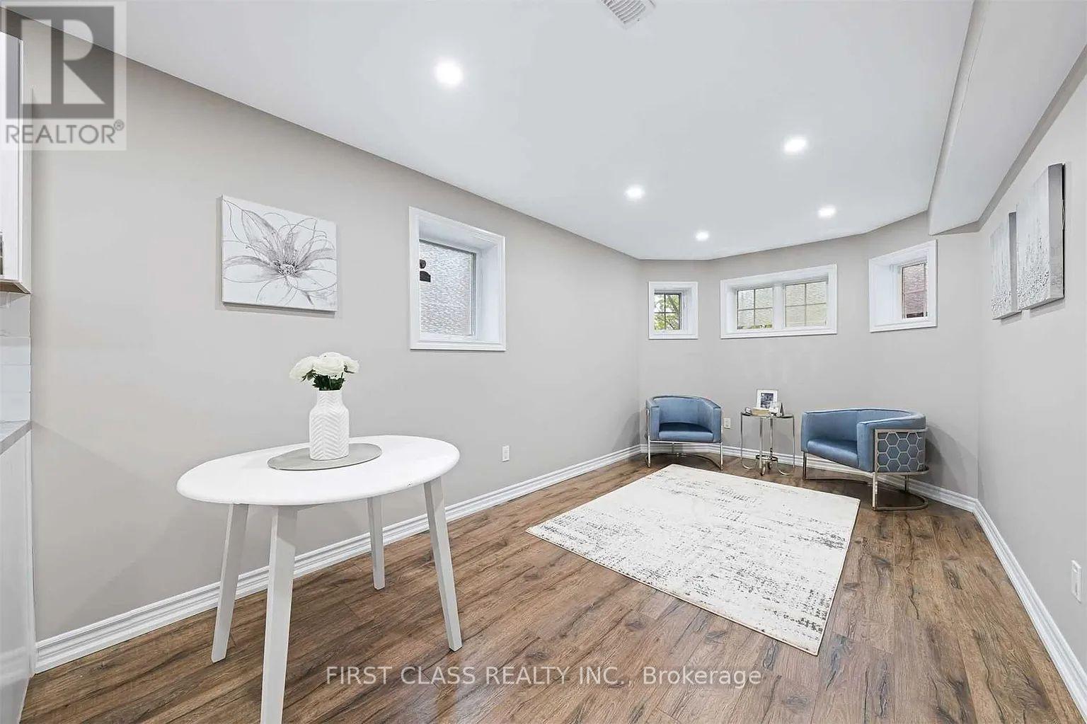 Bsmt - 10 Leslie Avenue, Barrie, Ontario  L4N 9N8 - Photo 6 - S12958250