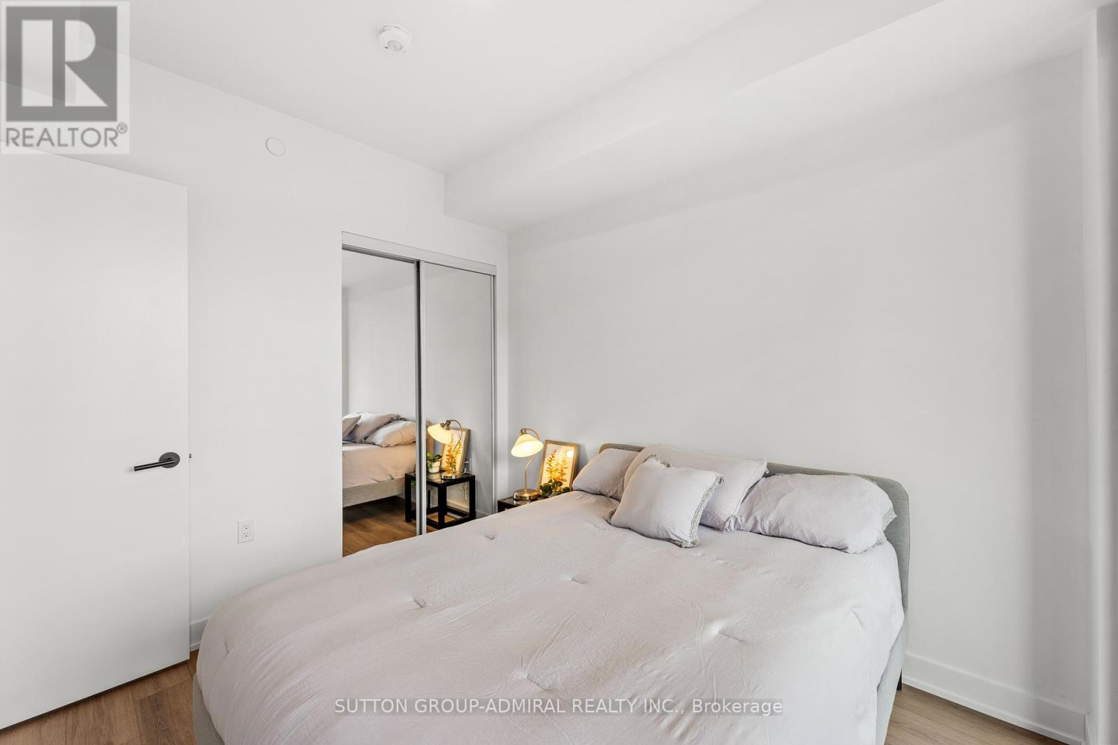 207 - 758 Dovercourt Road, Toronto, Ontario  M6H 2X2 - Photo 12 - W12958246