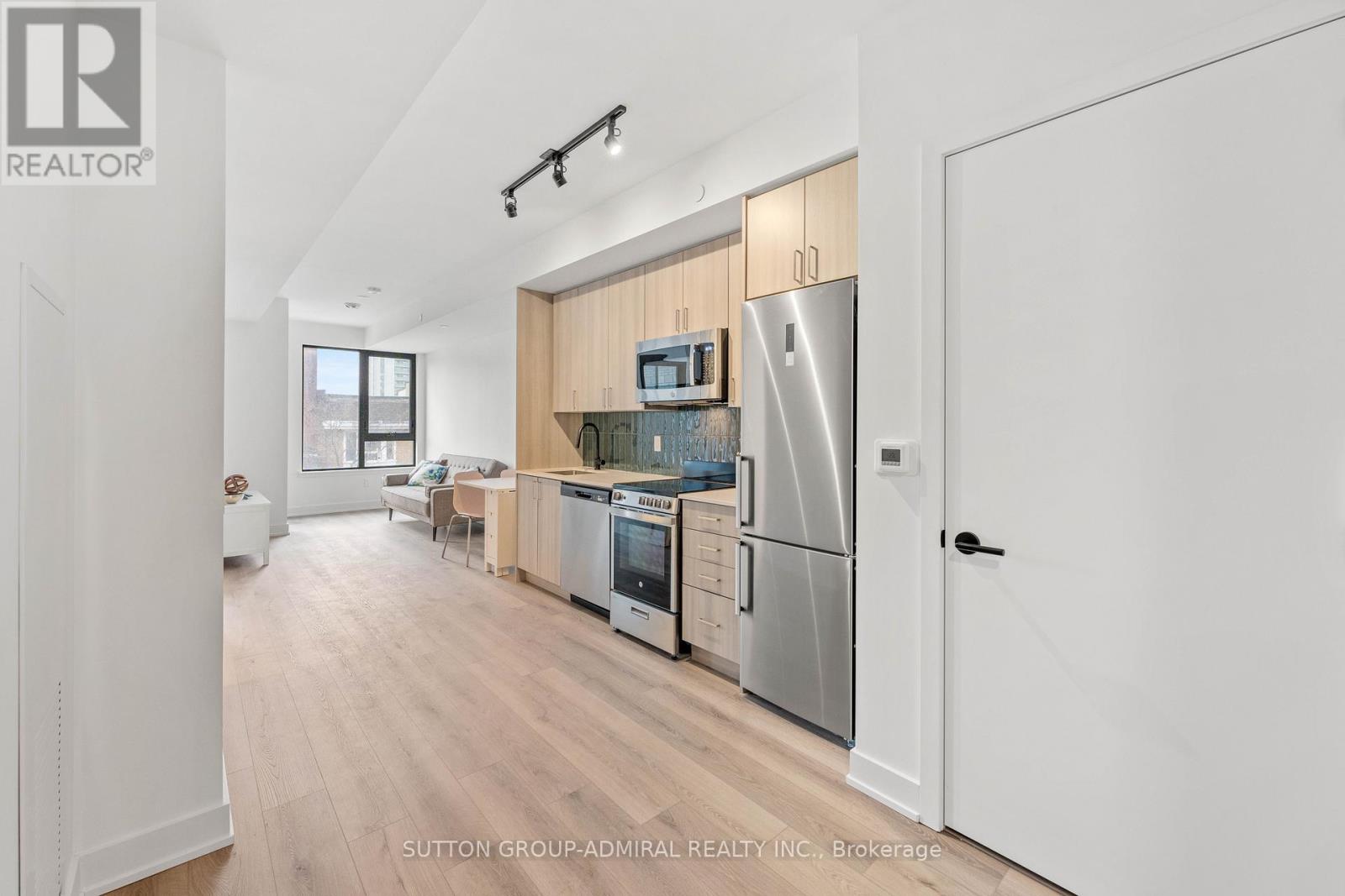 207 - 758 Dovercourt Road, Toronto, Ontario  M6H 2X2 - Photo 6 - W12958246