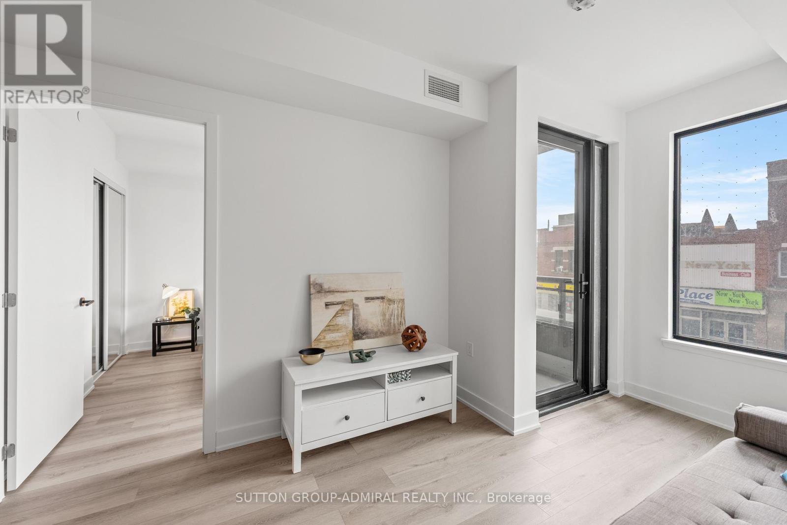 207 - 758 Dovercourt Road, Toronto, Ontario  M6H 2X2 - Photo 9 - W12958246