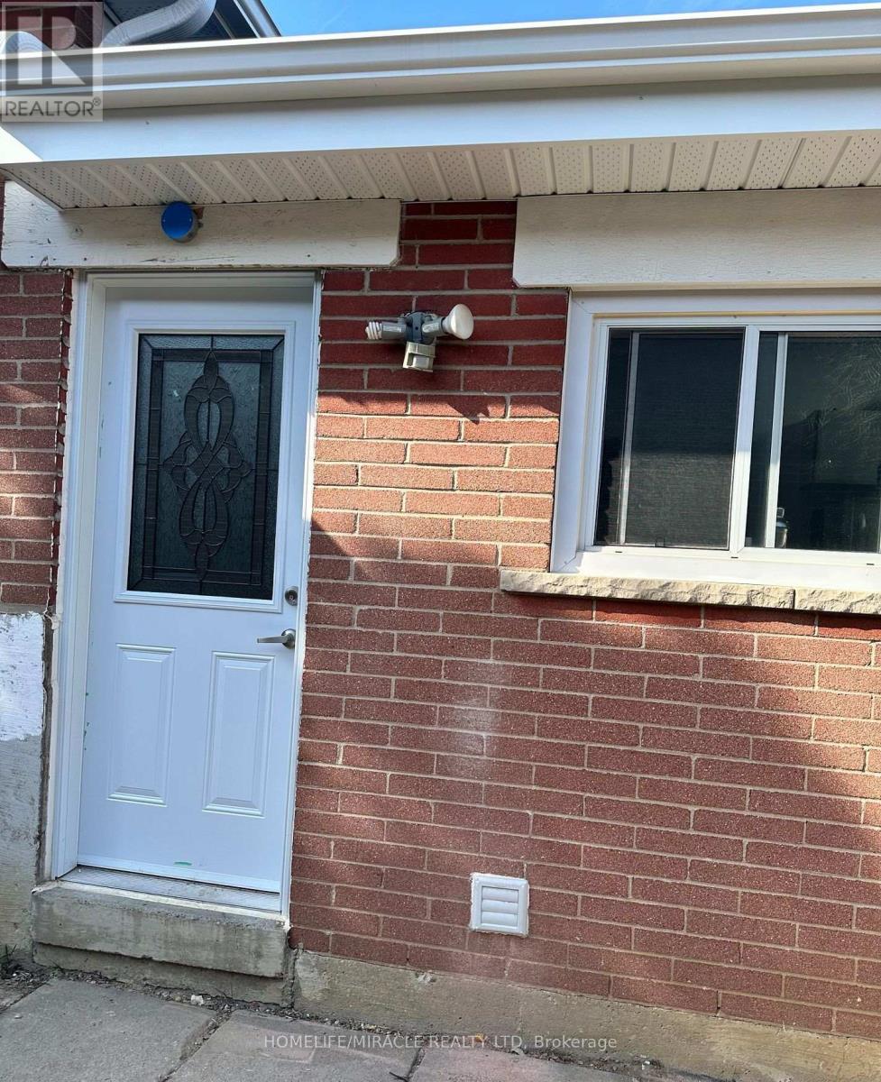 Bsmt - 45 Elmvale Crescent, Toronto, Ontario  M9V 2B8 - Photo 2 - W12958252