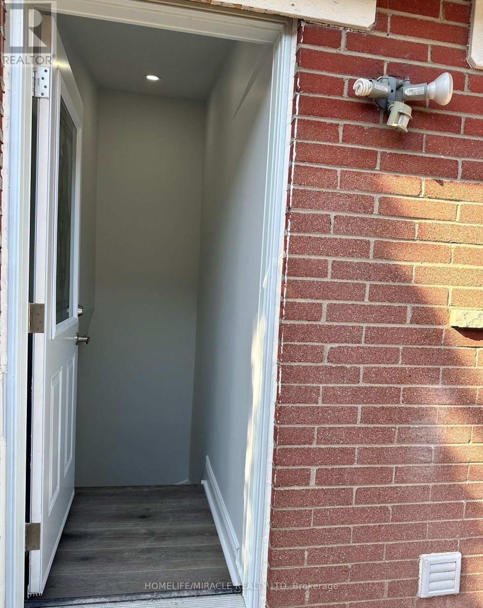 Bsmt - 45 Elmvale Crescent, Toronto, Ontario  M9V 2B8 - Photo 3 - W12958252