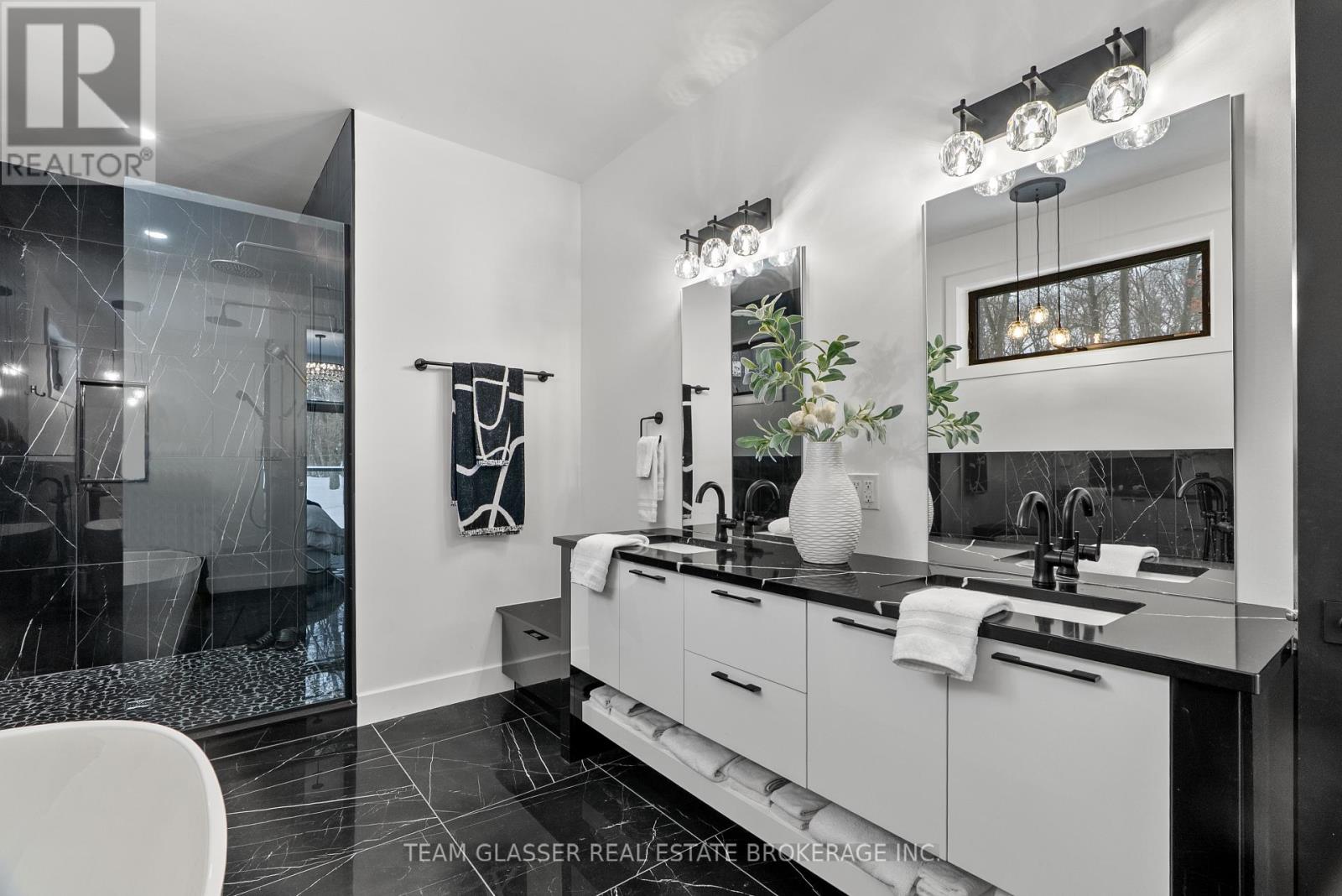 Photo 16 of 37 for 10143 Pinery Bluffs Road