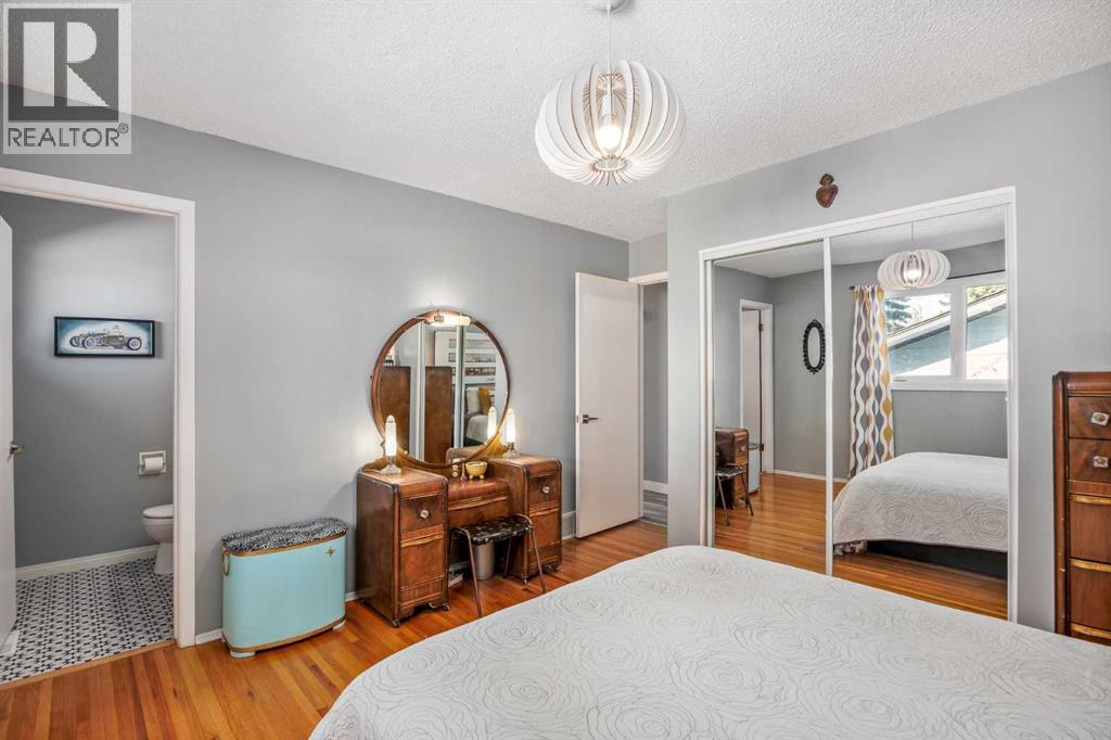 224 Cedarbrae Crescent SW, Calgary, Alberta  T2W 1Y4 - Photo 18 - A2295154