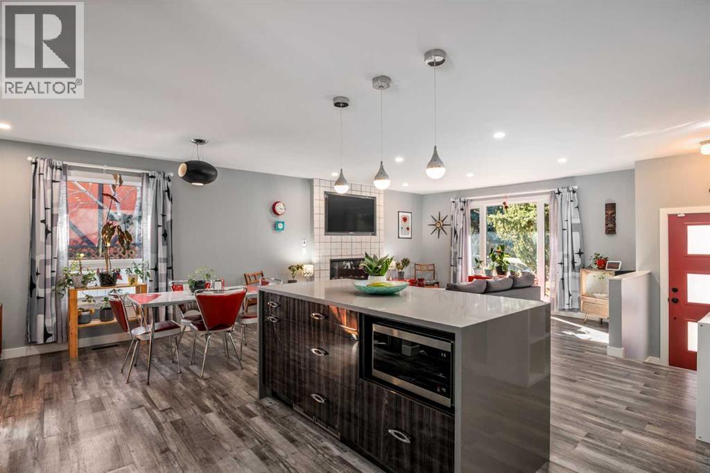 224 Cedarbrae Crescent SW, Calgary, Alberta  T2W 1Y4 - Photo 15 - A2295154