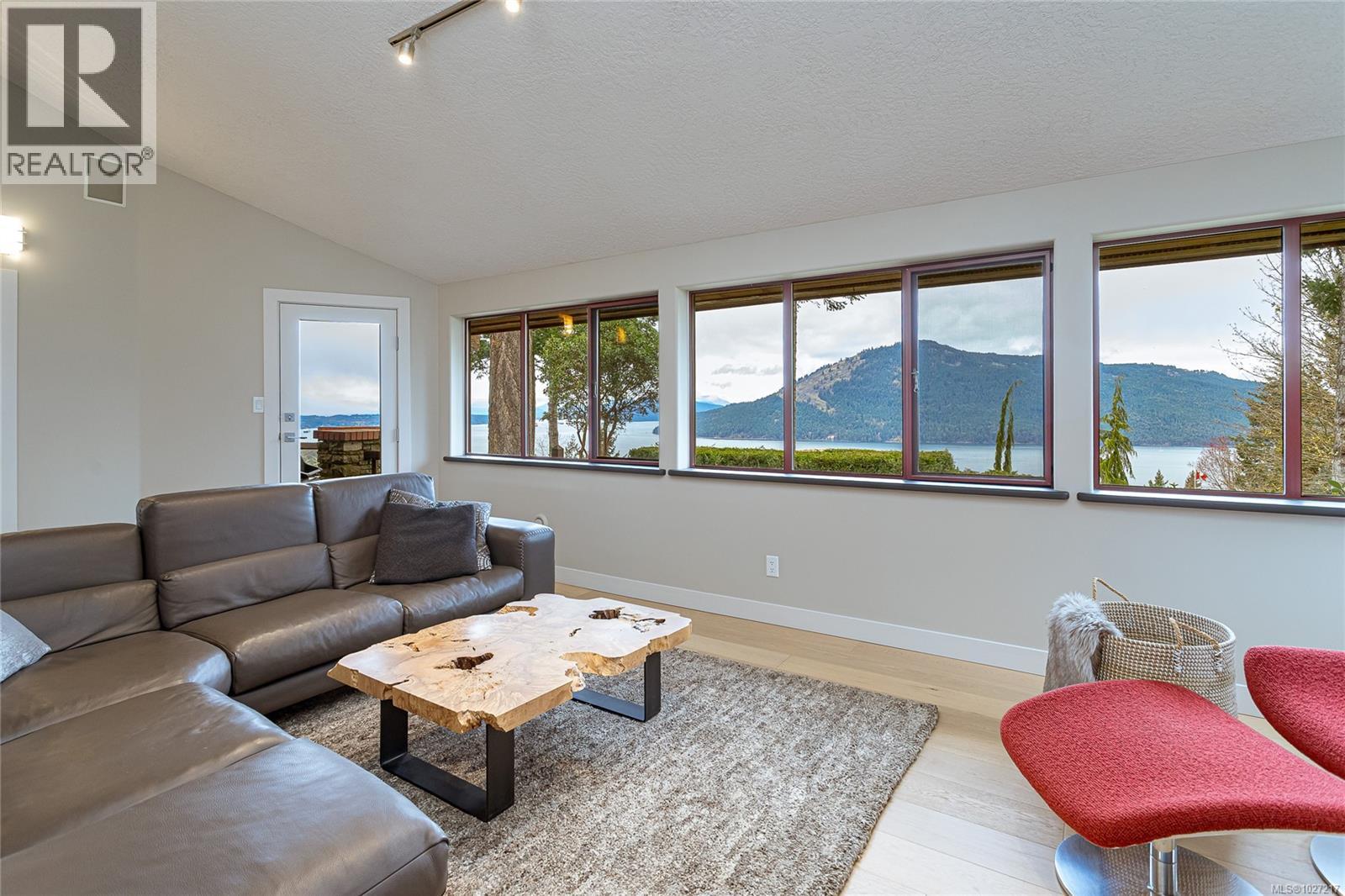 1126 Highview Pl, North Saanich, British Columbia  V8L 5J9 - Photo 21 - 1027217