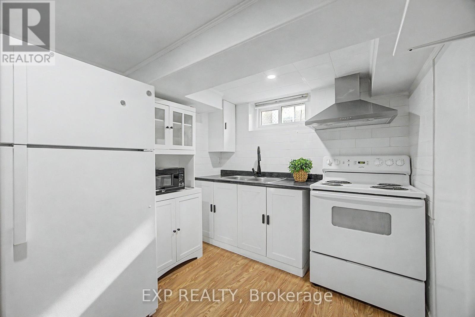 43 Yorkshire Road, Toronto, Ontario  M1K 3B7 - Photo 22 - E12958162