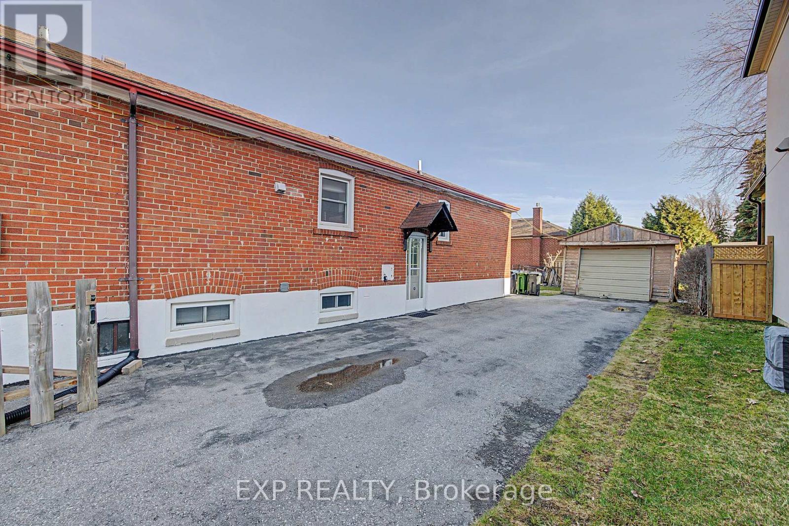 43 Yorkshire Road, Toronto, Ontario  M1K 3B7 - Photo 26 - E12958162