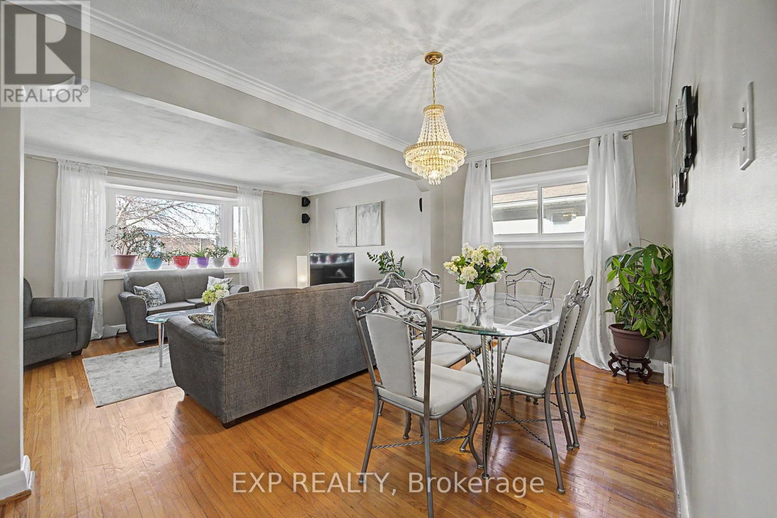 43 Yorkshire Road, Toronto, Ontario  M1K 3B7 - Photo 9 - E12958162