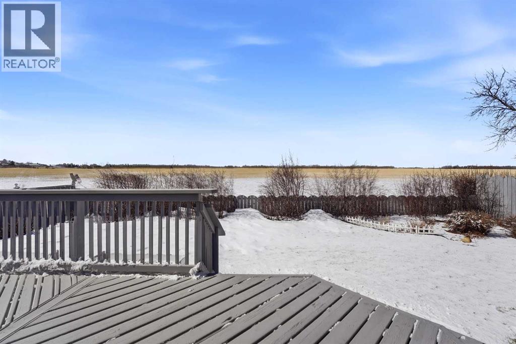 26 Westwood Drive, Didsbury, Alberta  T0M 0W0 - Photo 10 - A2298305