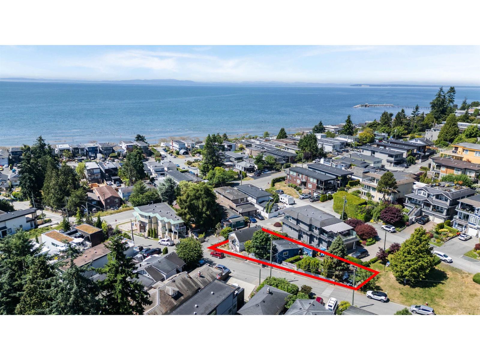 931 FINLAY STREET, White Rock, British Columbia