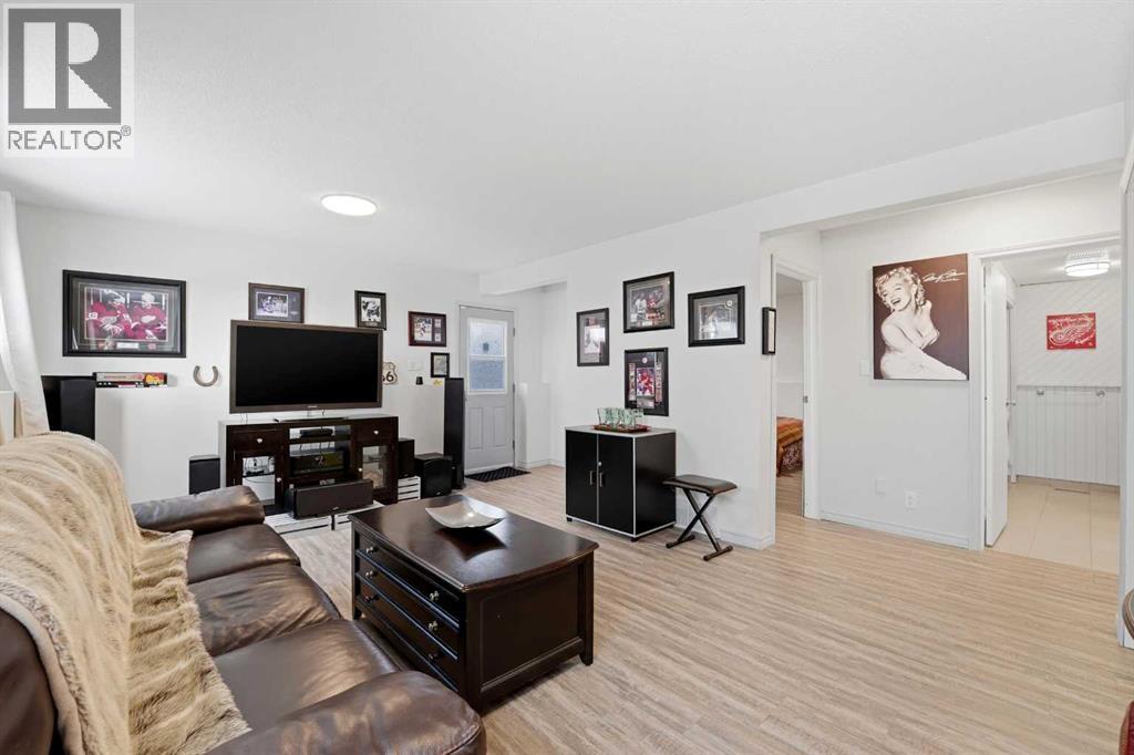 26 Westwood Drive, Didsbury, Alberta  T0M 0W0 - Photo 39 - A2298305