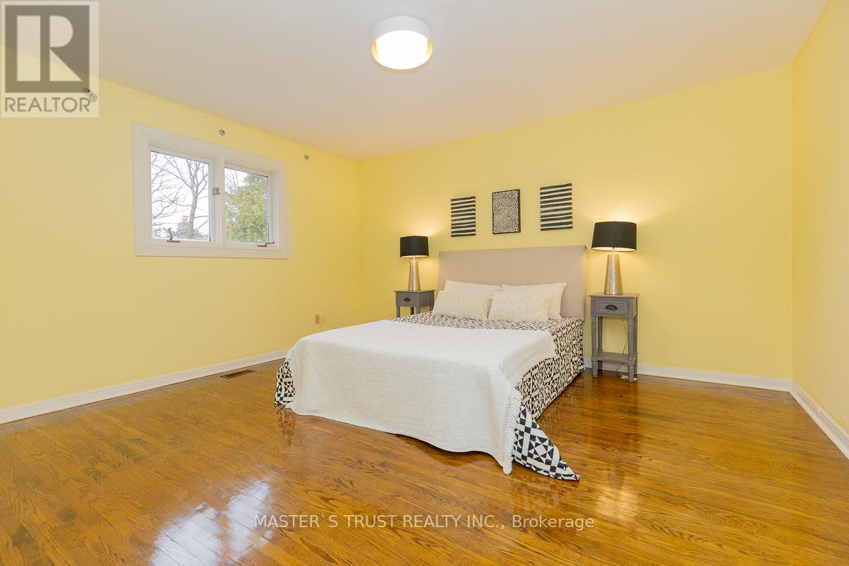 153 Banbury Road, Toronto, Ontario  M3B 2L7 - Photo 12 - C12958272