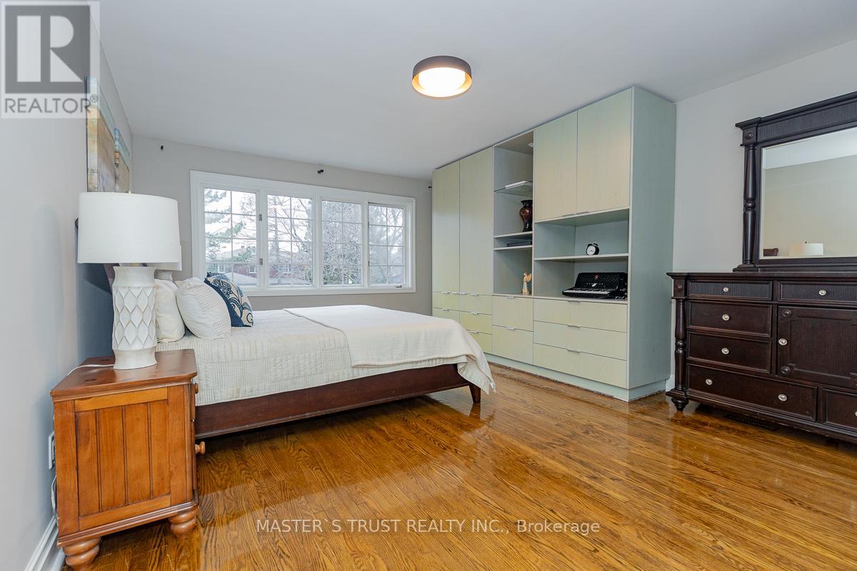 153 Banbury Road, Toronto, Ontario  M3B 2L7 - Photo 9 - C12958272