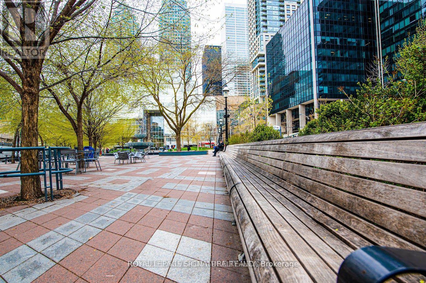 4203 - 88 Scott Street, Toronto, Ontario  M5E 0A9 - Photo 15 - C12958278