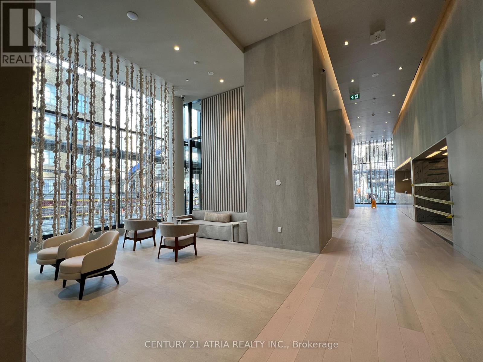 2515 - 55 Cooper Street, Toronto, Ontario  M5E 0G1 - Photo 2 - C12958282