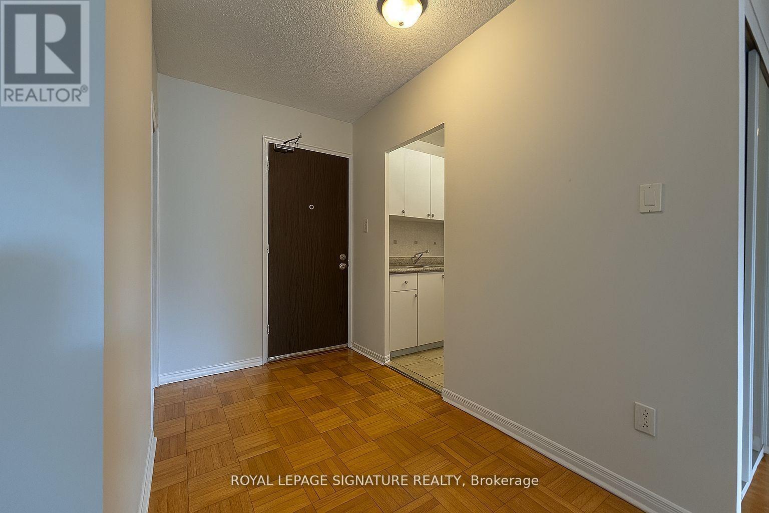 107 - 990 Avenue Road, Toronto, Ontario  M5P 2K8 - Photo 4 - C12958292