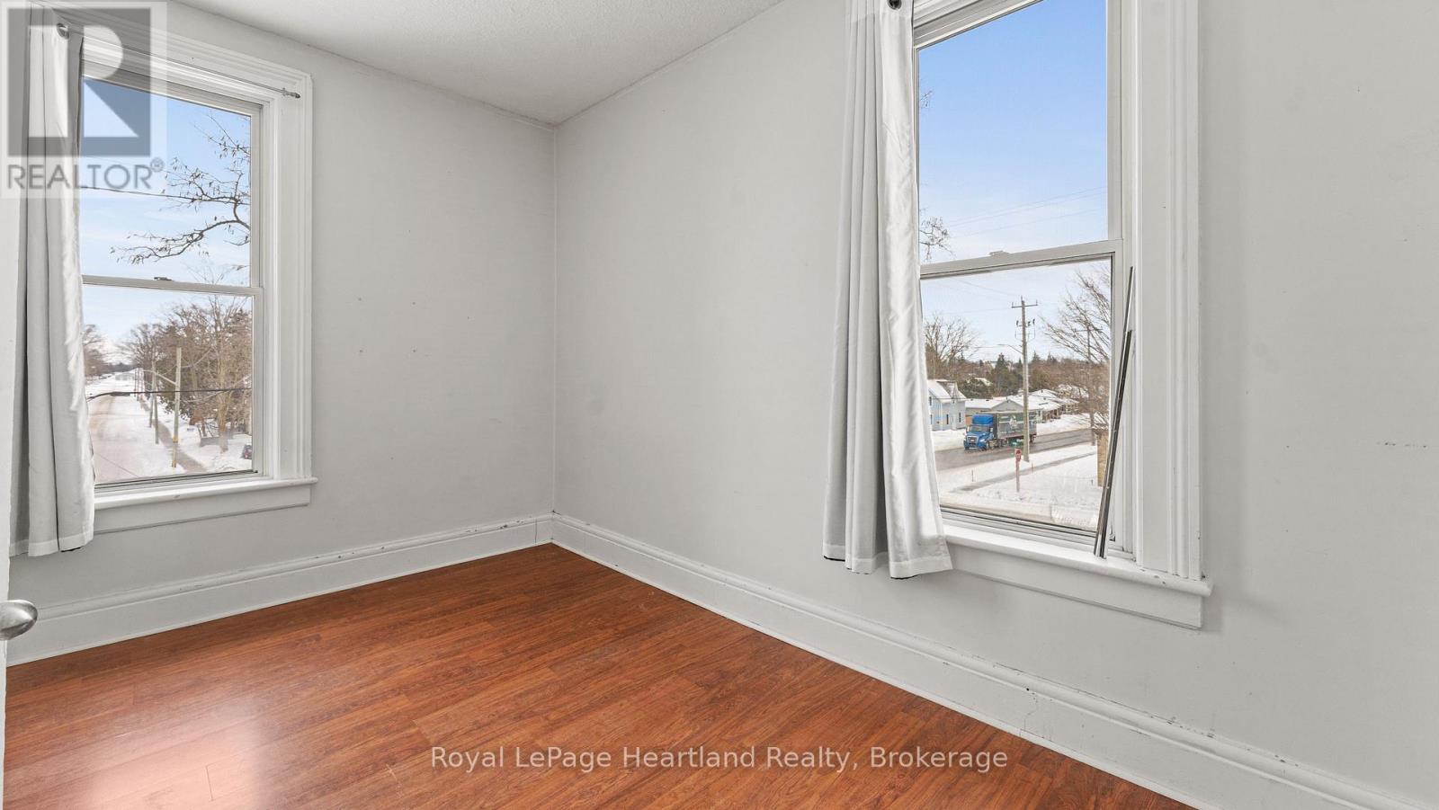 190 Albert Street, Central Huron (Clinton), Ontario  N0M 1L0 - Photo 27 - X12958258