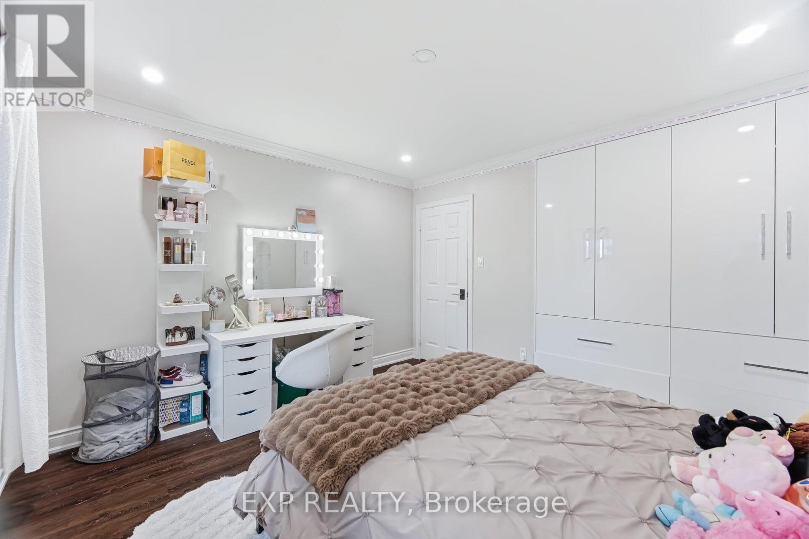 265 Wycliffe Avenue, Vaughan, Ontario  L4L 3N7 - Photo 31 - N12958296