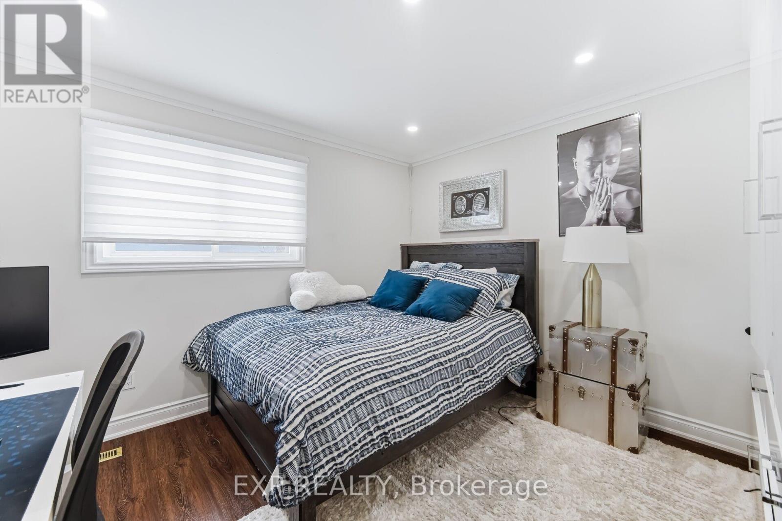 265 Wycliffe Avenue, Vaughan, Ontario  L4L 3N7 - Photo 33 - N12958296