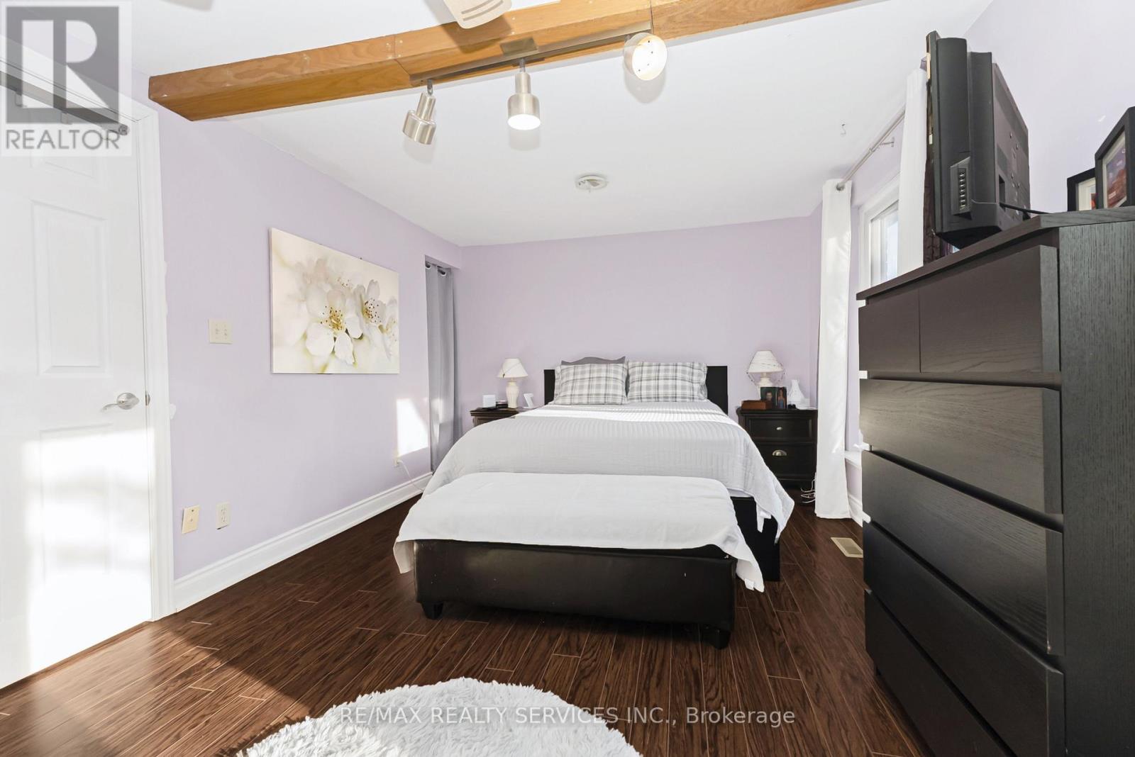 86 Glenmore Crescent, Brampton, Ontario  L6S 1H8 - Photo 17 - W12956858