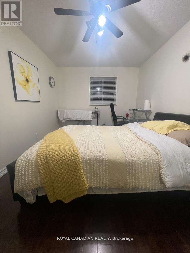 29 Jay Street, Brampton, Ontario  L6Z 3V9 - Photo 8 - W12958294