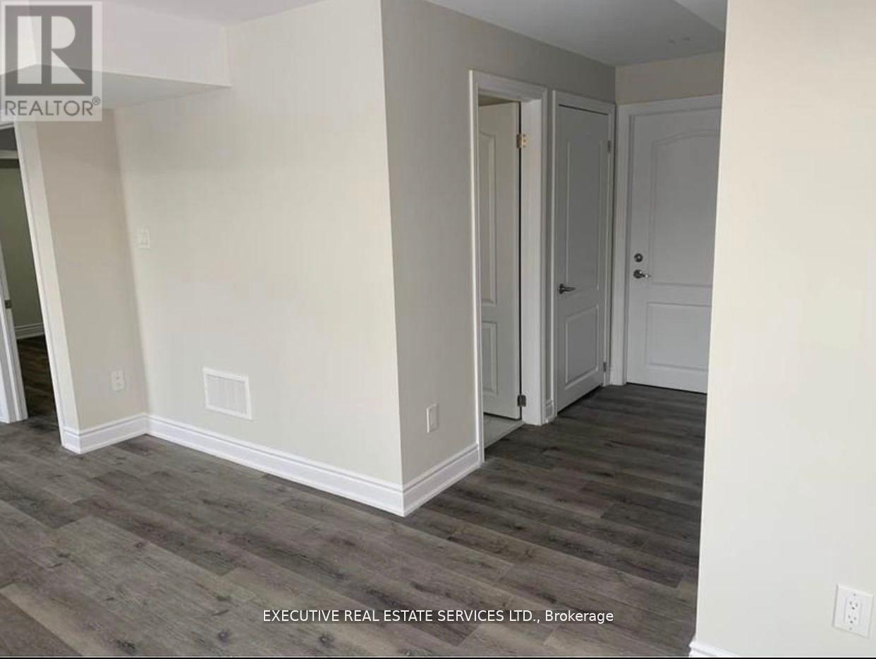 Lower - 39 Stoneylake Avenue, Brampton, Ontario  L6V 4R1 - Photo 6 - W12958302