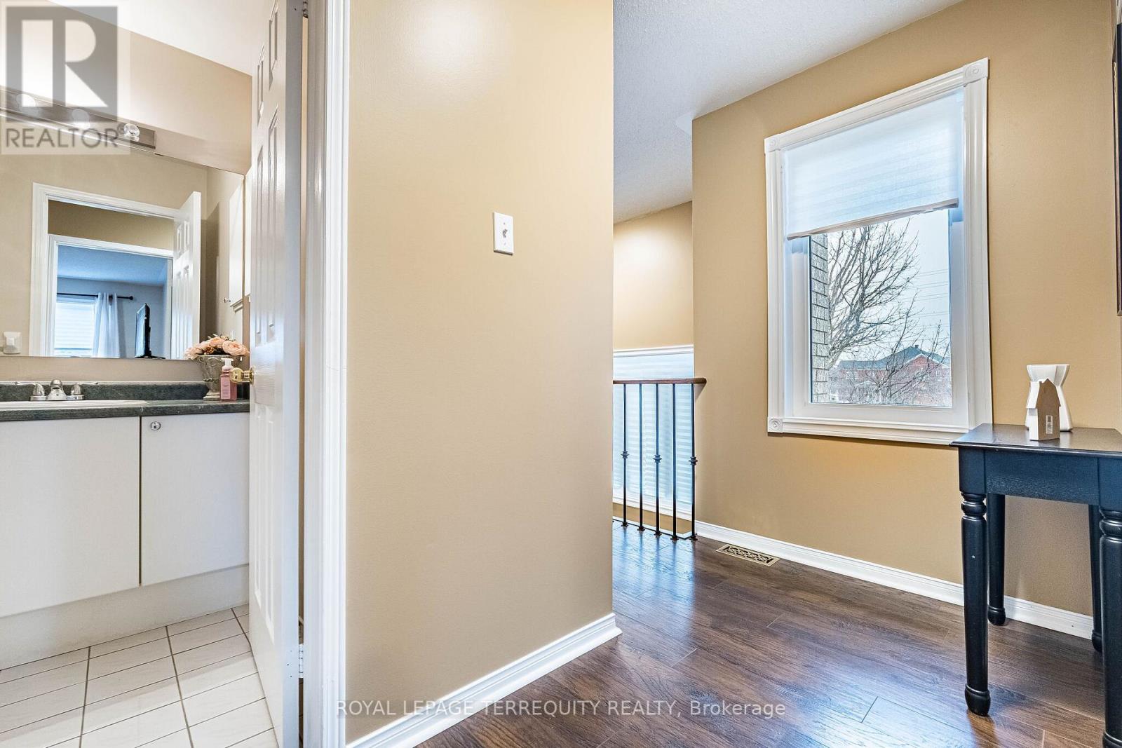 6039 Castlegrove Court, Mississauga, Ontario  L5N 7A8 - Photo 22 - W12958308