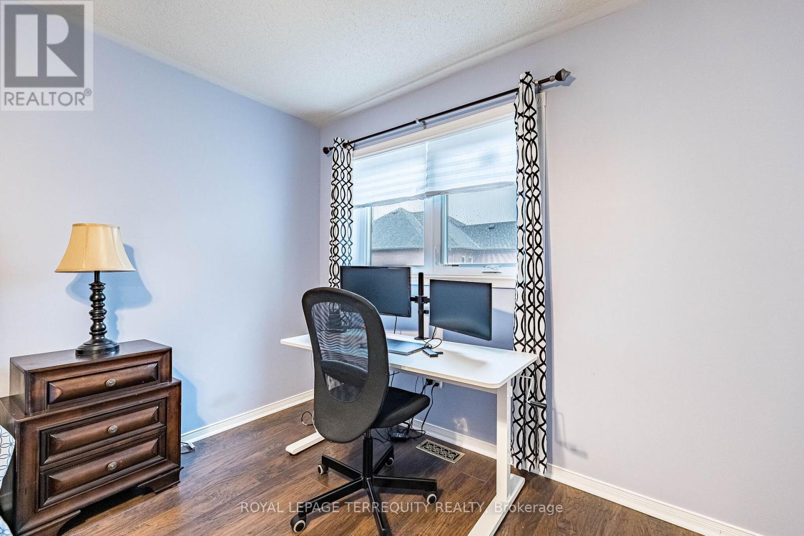 6039 Castlegrove Court, Mississauga, Ontario  L5N 7A8 - Photo 23 - W12958308