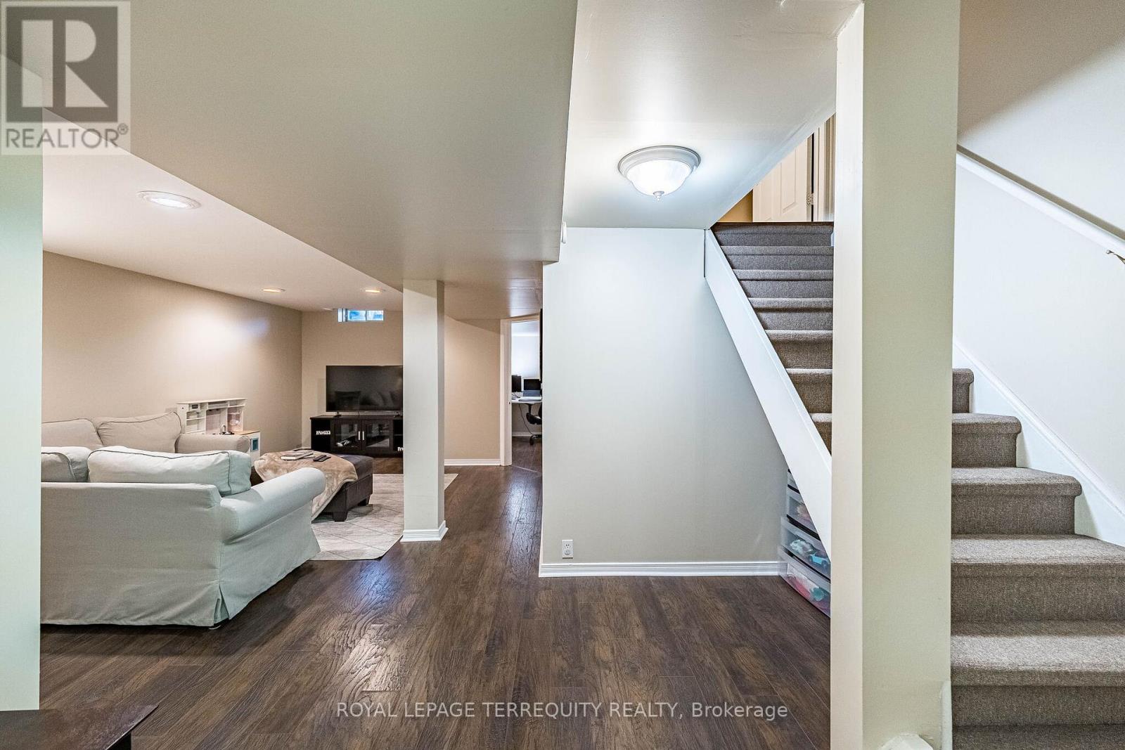 6039 Castlegrove Court, Mississauga, Ontario  L5N 7A8 - Photo 34 - W12958308