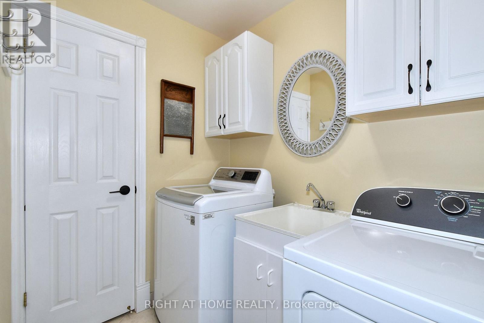 599 Maniece Avenue, Peterborough, Ontario  K9L 0C1 - Photo 27 - X12958266