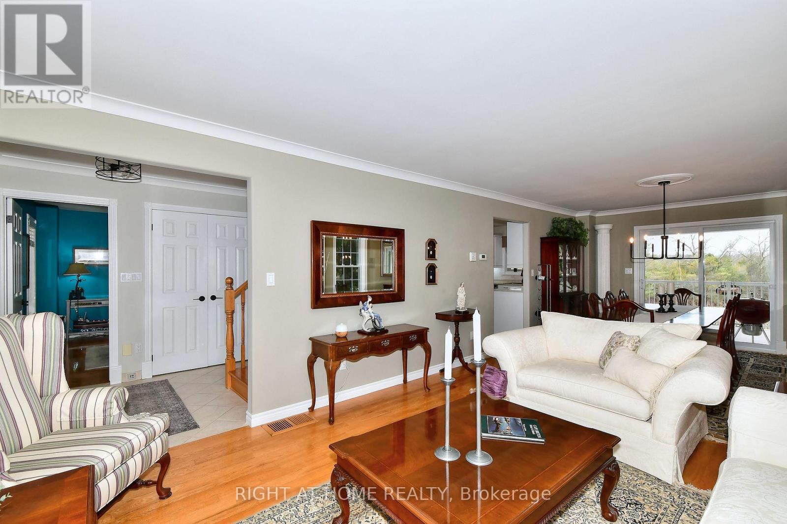 599 Maniece Avenue, Peterborough, Ontario  K9L 0C1 - Photo 8 - X12958266