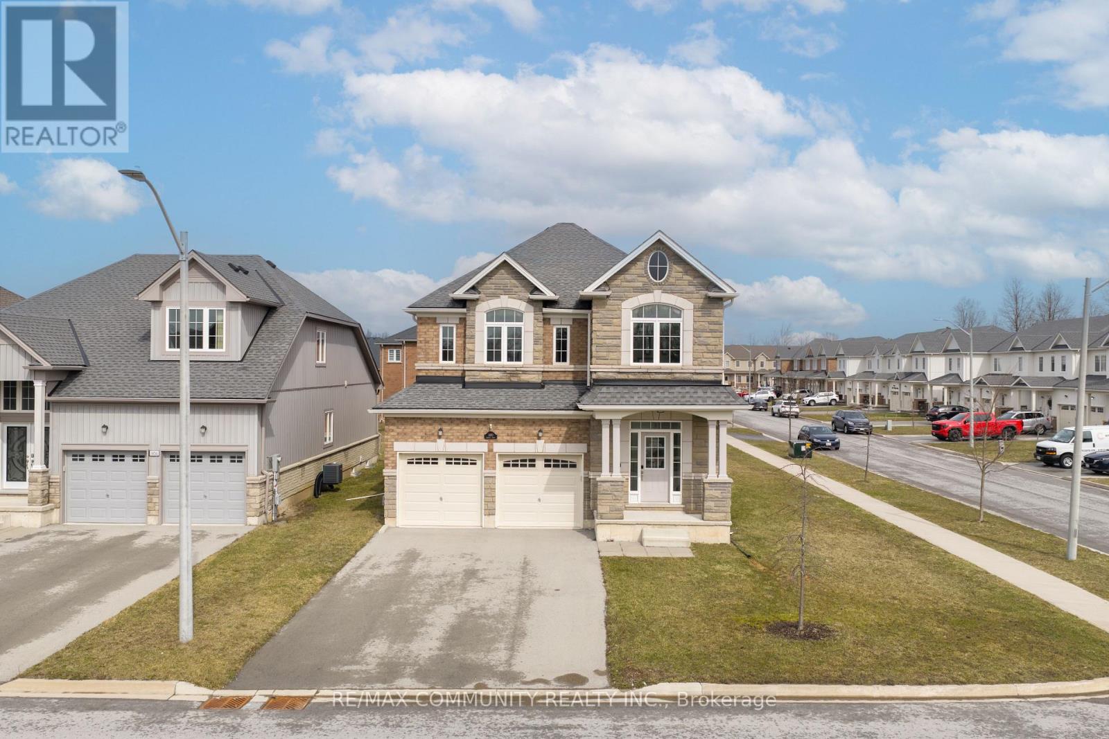 1450 SHARON DRIVE, Fort Erie, Ontario