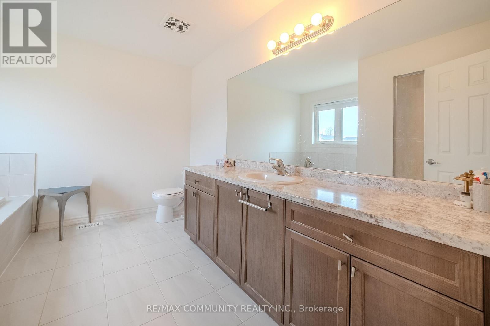 1450 Sharon Drive, Fort Erie, Ontario  L2A 0C8 - Photo 25 - X12958312