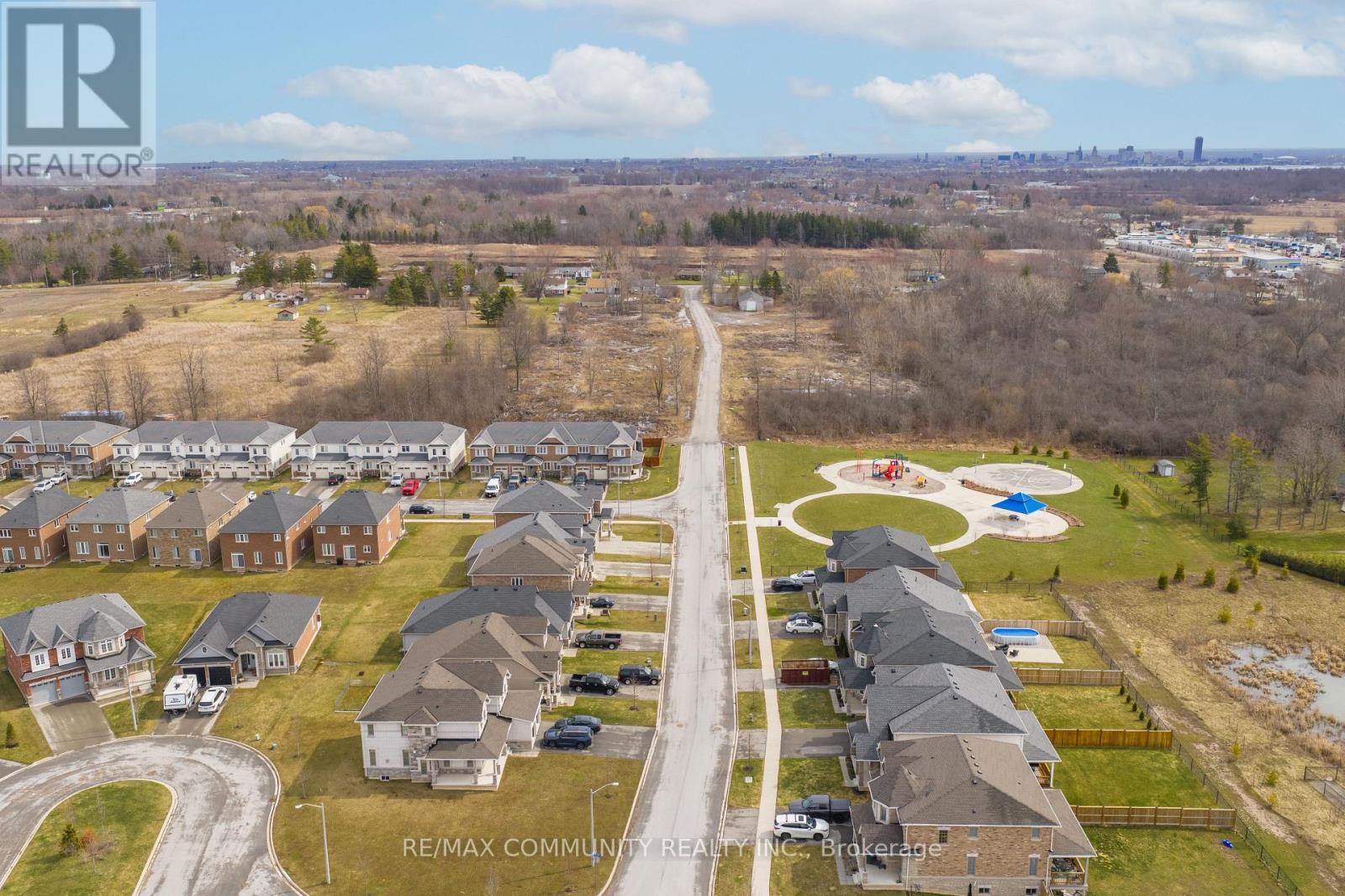 1450 Sharon Drive, Fort Erie, Ontario  L2A 0C8 - Photo 32 - X12958312