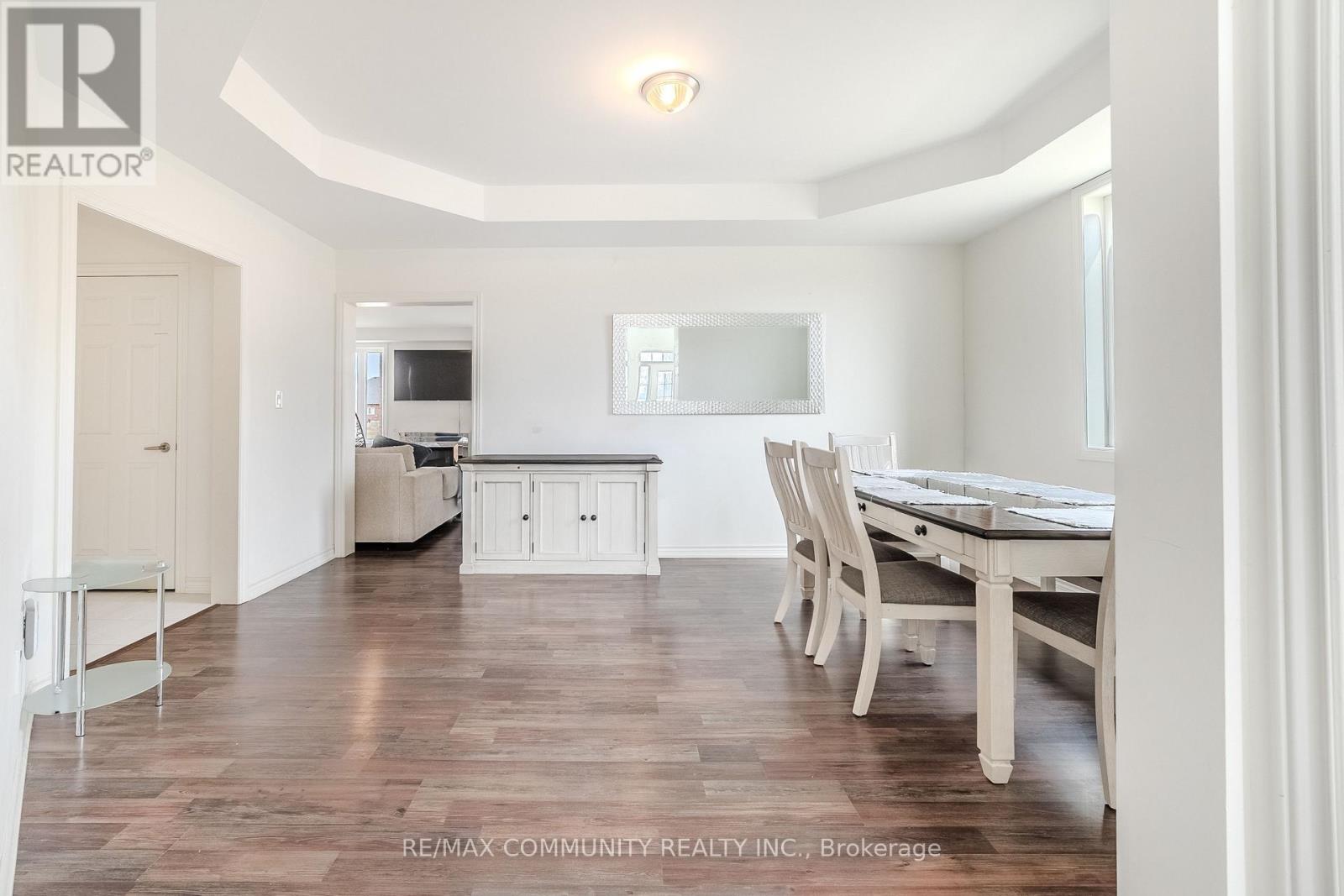 1450 Sharon Drive, Fort Erie, Ontario  L2A 0C8 - Photo 6 - X12958312