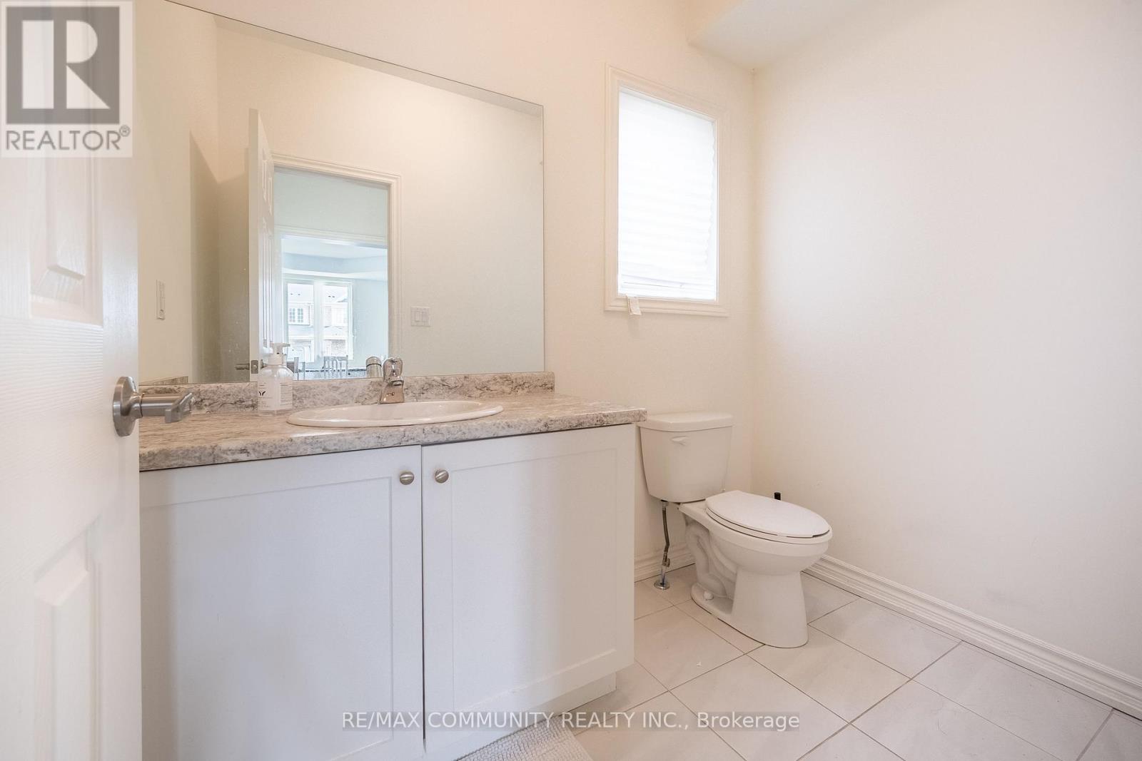 1450 Sharon Drive, Fort Erie, Ontario  L2A 0C8 - Photo 8 - X12958312