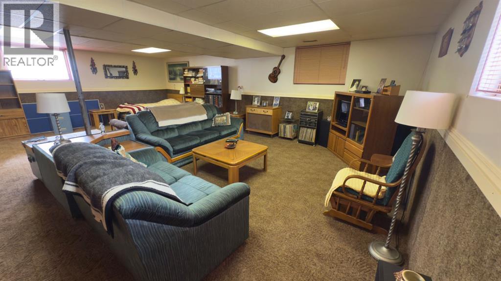 607 9 Avenue W, Hanna, Alberta  T0J 1P0 - Photo 28 - A2295234