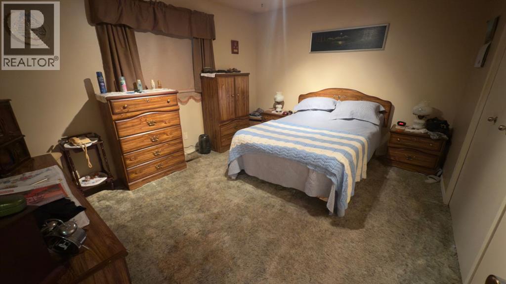 607 9 Avenue W, Hanna, Alberta  T0J 1P0 - Photo 20 - A2295234