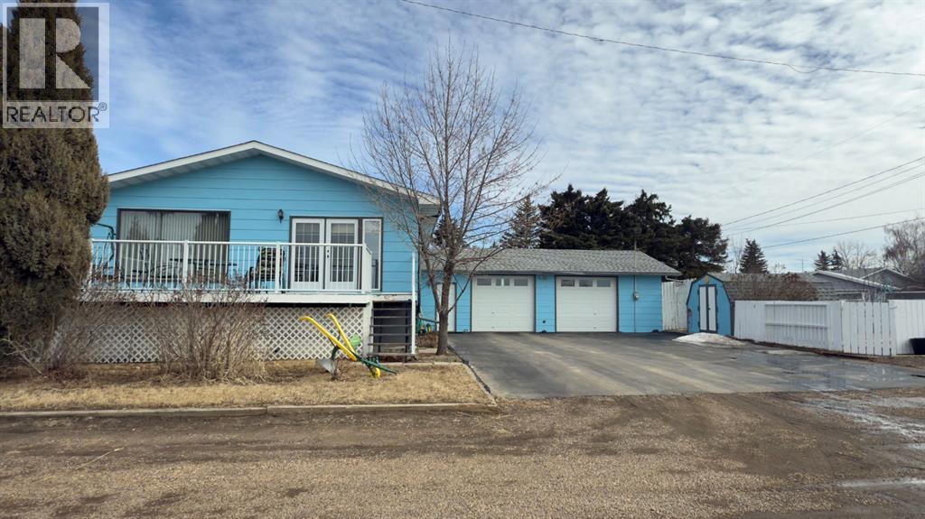 607 9 Avenue W, Hanna, Alberta  T0J 1P0 - Photo 41 - A2295234
