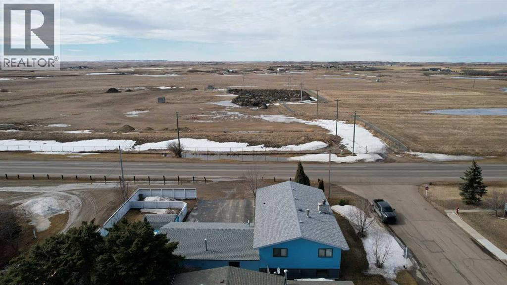 607 9 Avenue W, Hanna, Alberta  T0J 1P0 - Photo 44 - A2295234