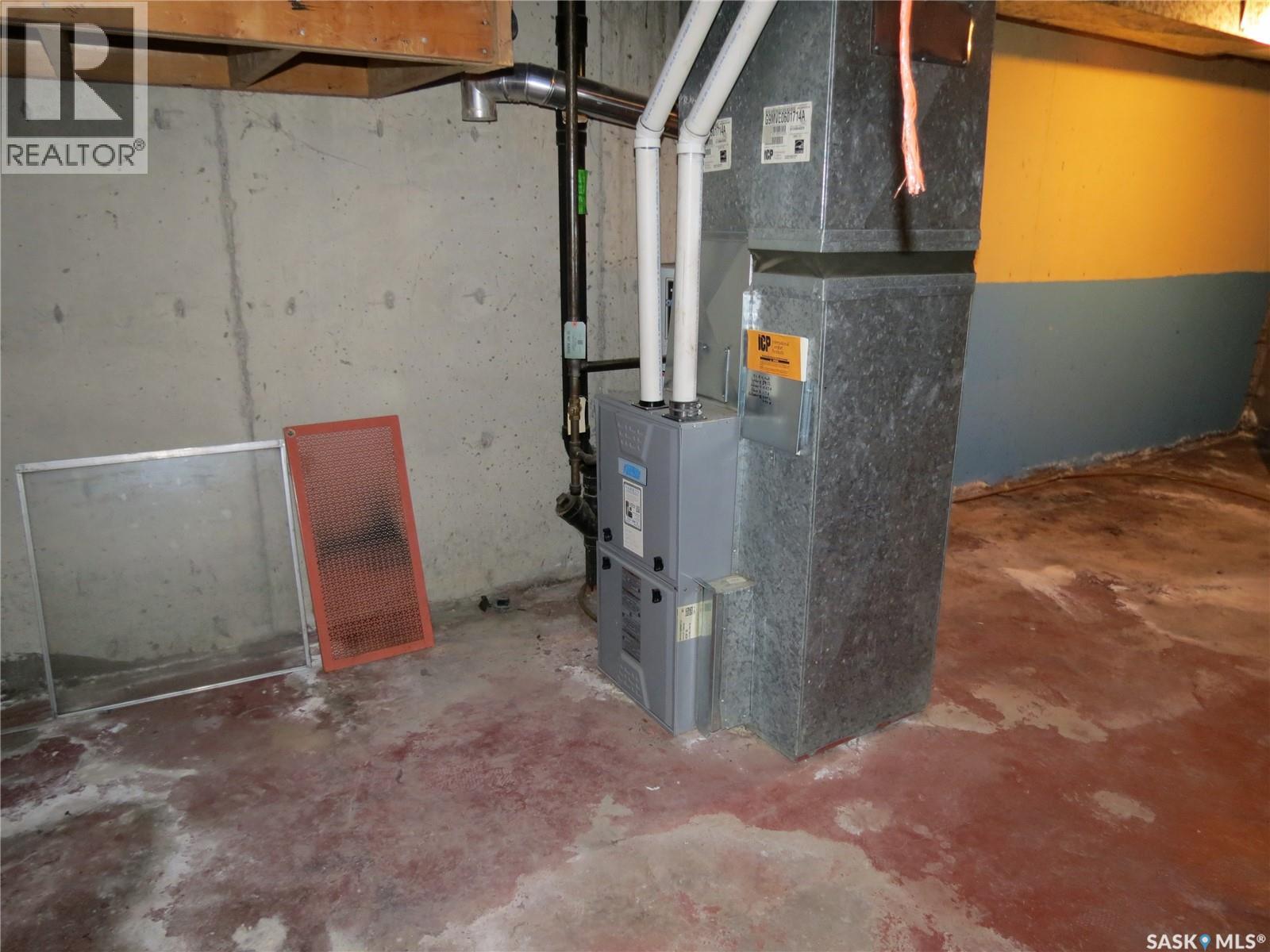 3926 Castle Road, Regina, Saskatchewan  S4S 6A4 - Photo 16 - SK032028