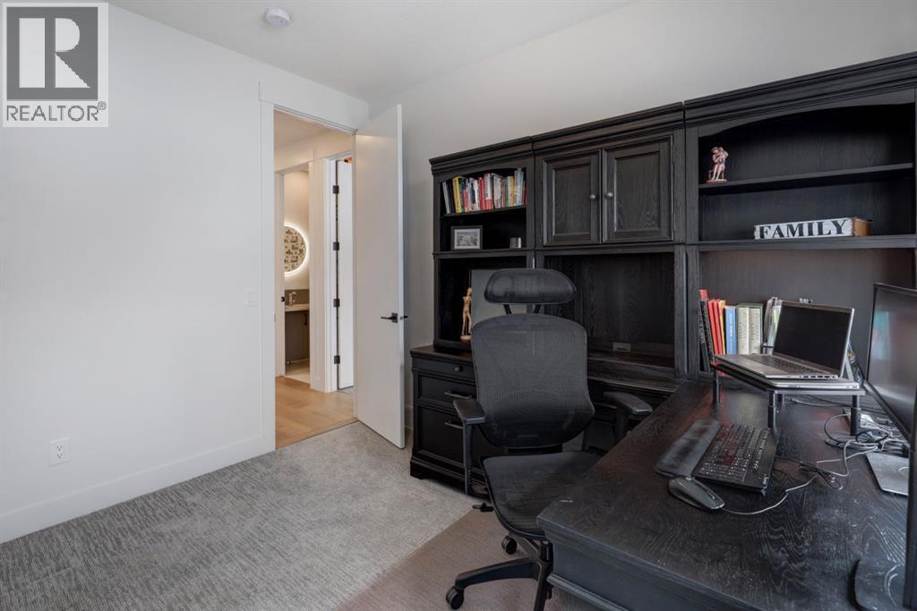 1709 19 Avenue NW, Calgary, Alberta  T2M 1B4 - Photo 30 - A2290312