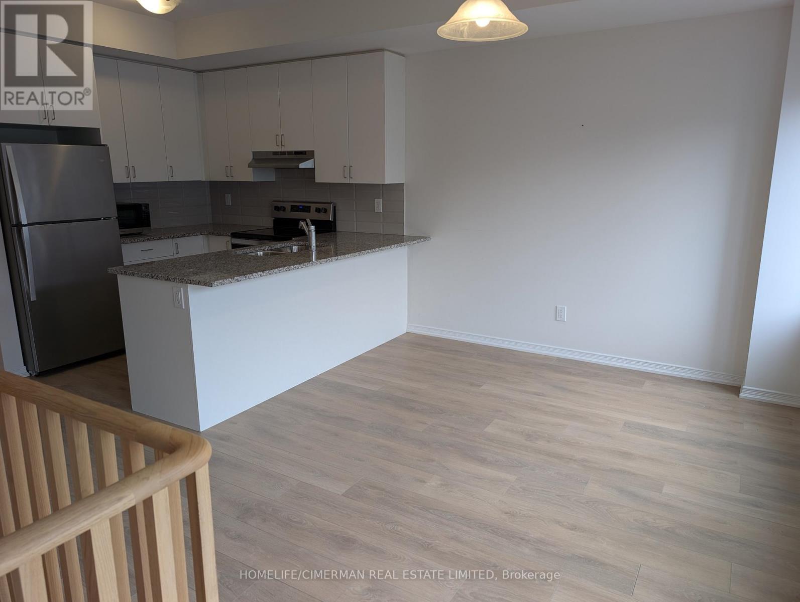 85 Danzatore Path, Oshawa, Ontario  L1L 0P9 - Photo 3 - E12957090