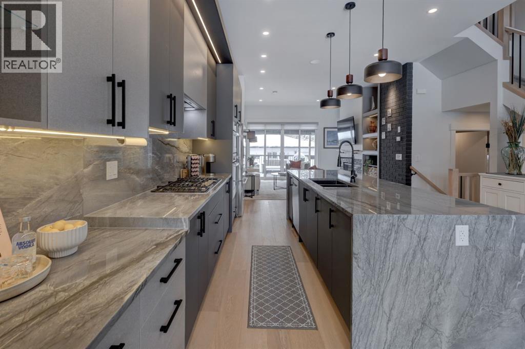 1709 19 Avenue NW, Calgary, Alberta  T2M 1B4 - Photo 11 - A2290312