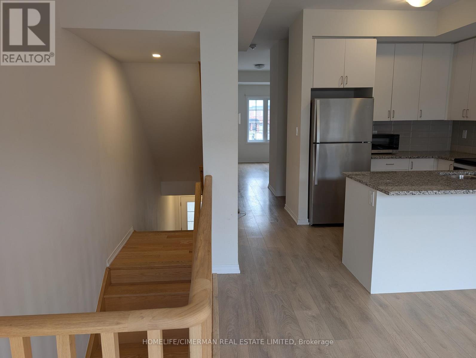 85 Danzatore Path, Oshawa, Ontario  L1L 0P9 - Photo 7 - E12957090