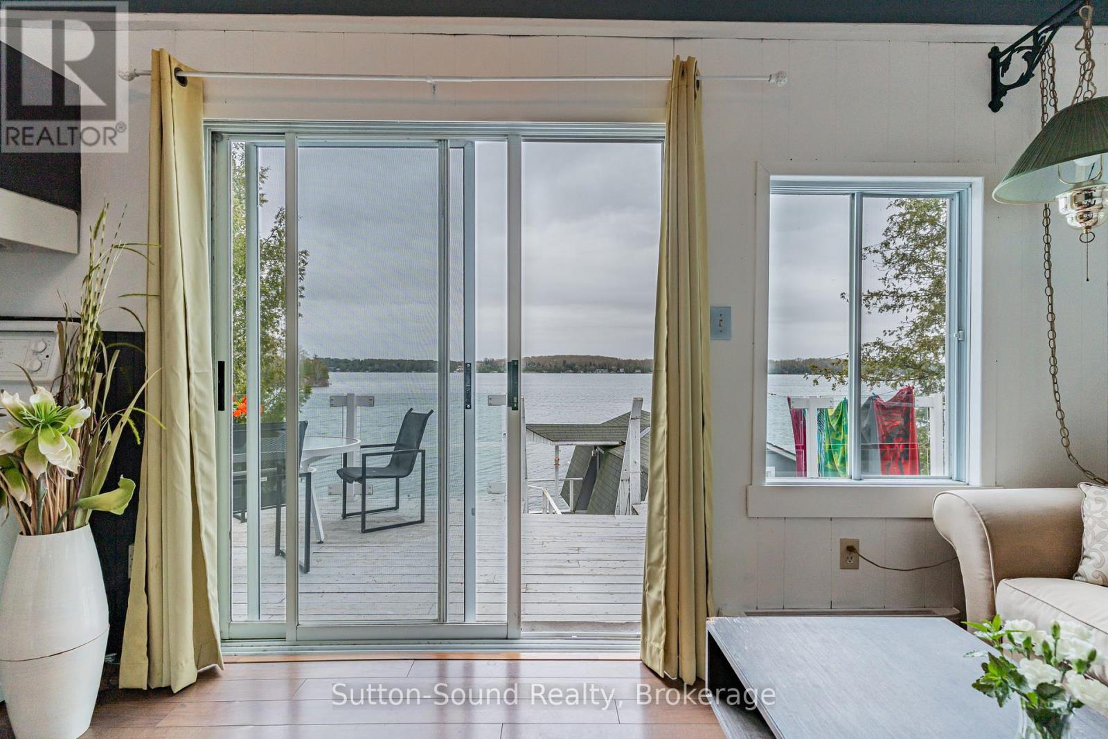 24 Islandview Drive, South Bruce Peninsula, Ontario  N0H 1A0 - Photo 3 - X12951720