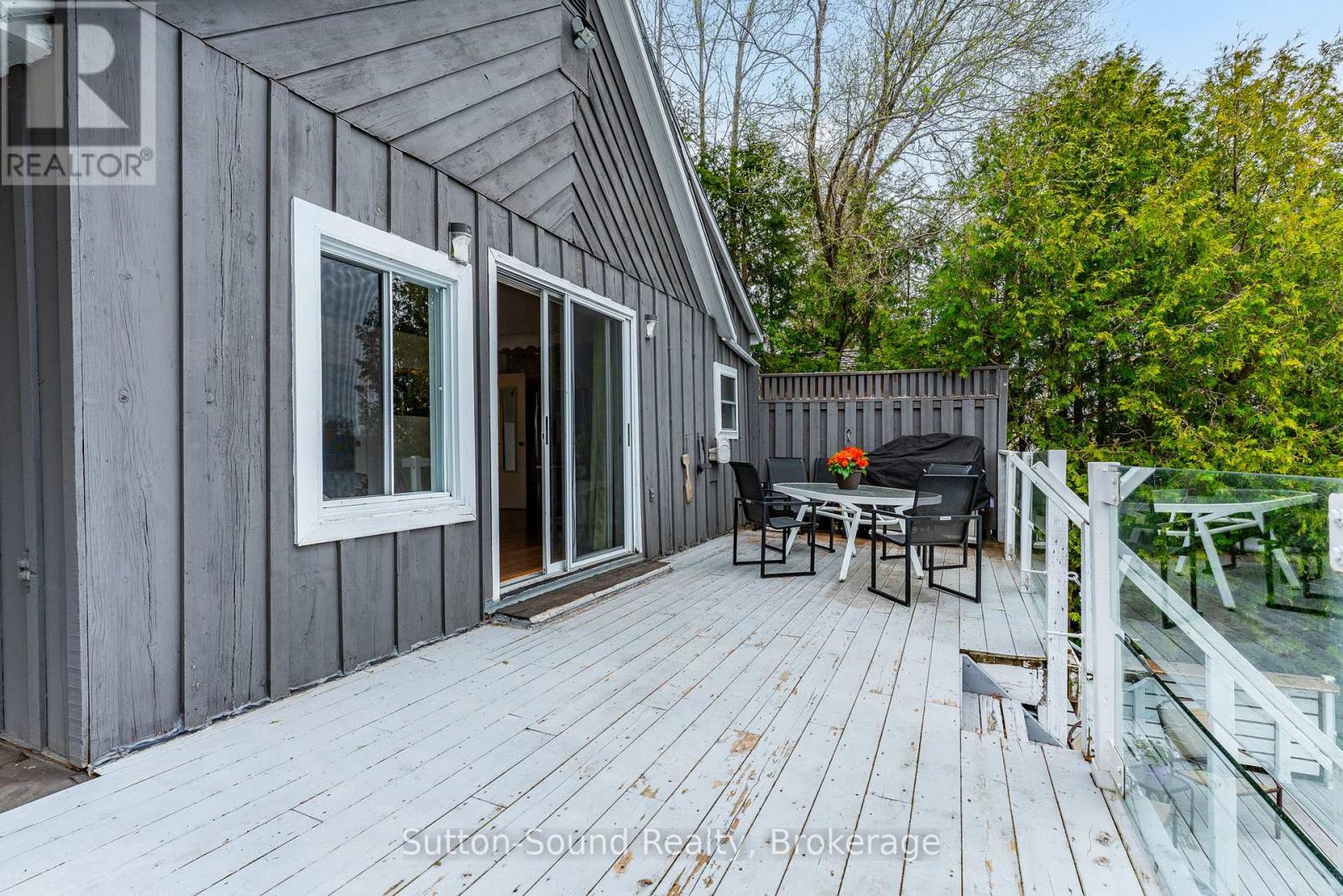 24 Islandview Drive, South Bruce Peninsula, Ontario  N0H 1A0 - Photo 6 - X12951720