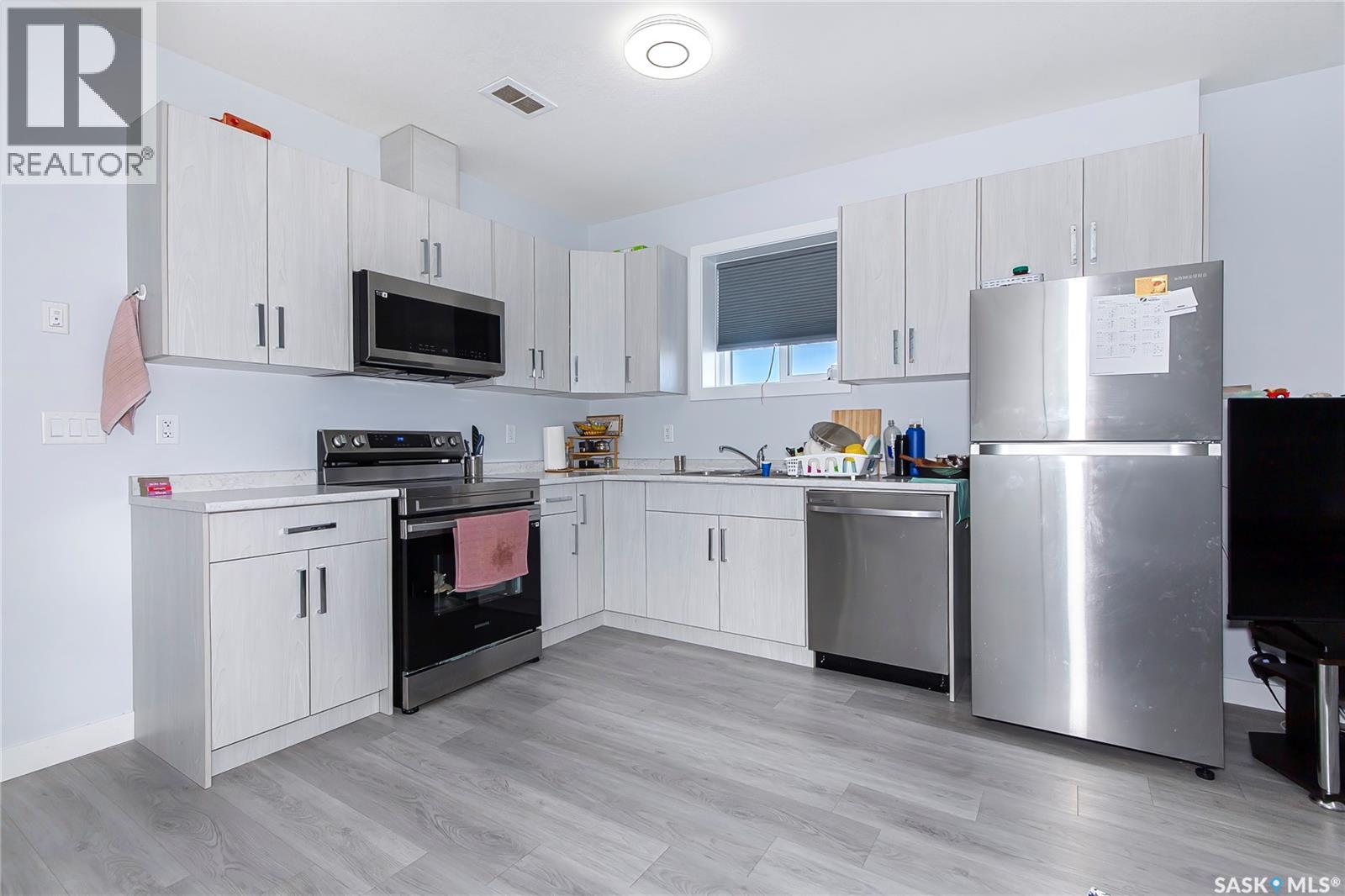 906 Bentley Manor, Saskatoon, Saskatchewan  S7L 6P4 - Photo 41 - SK031019