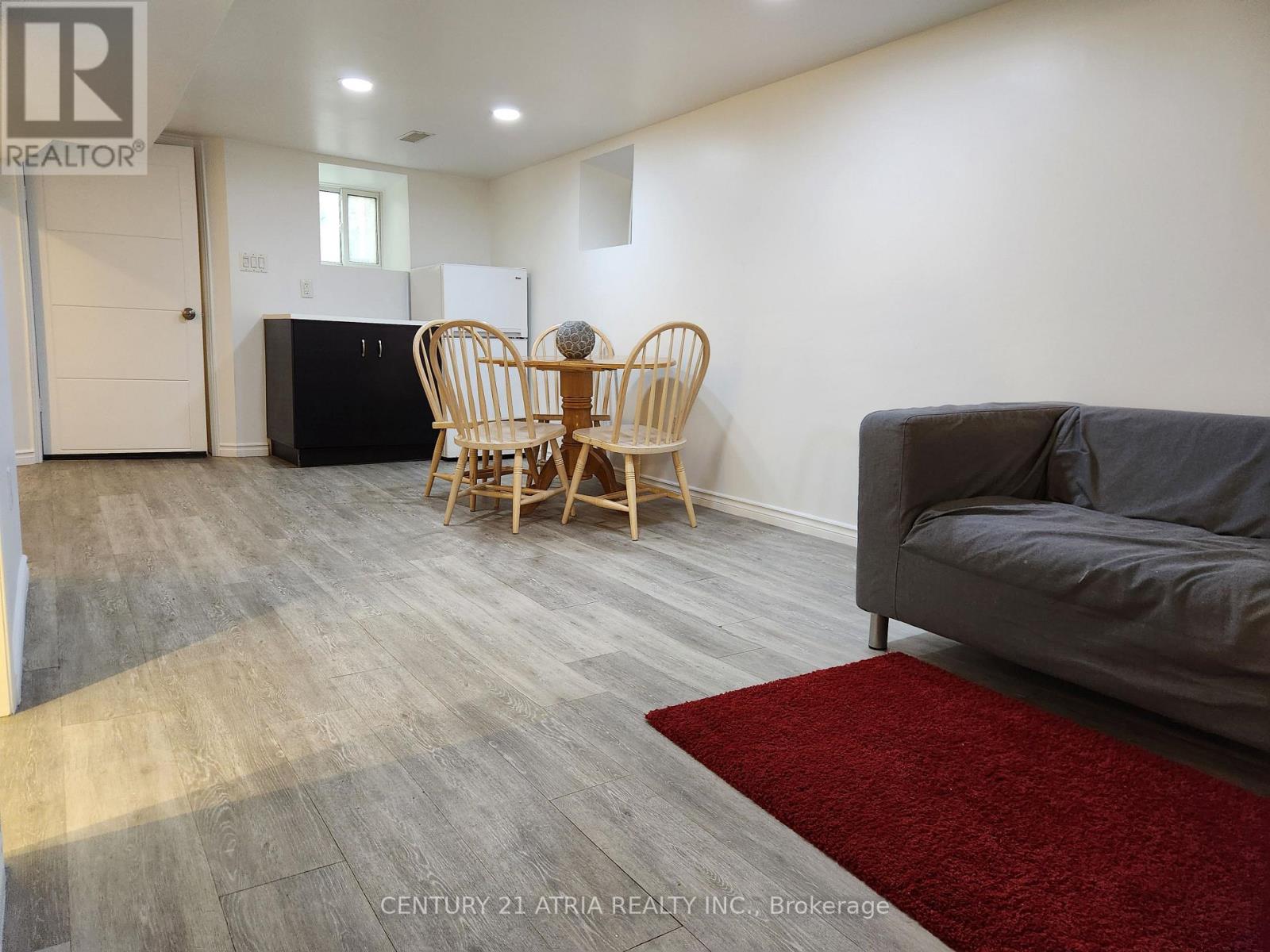 230 Rushton Road, Toronto, Ontario  M6G 3J5 - Photo 4 - C12958334